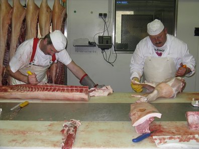 Zerlegung am Schlachthof