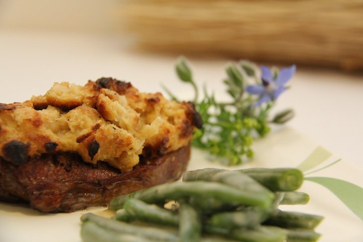 Gekochtes Schulterscherzel mit Semmelkrennhaube ©Elisabeth Heidegger/LK Niederösterreich