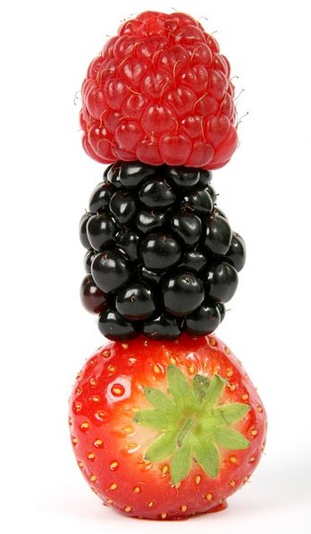 Himbeere, Heidelbeere und Erdbeere sind Sammelfrüchte ©pixabay