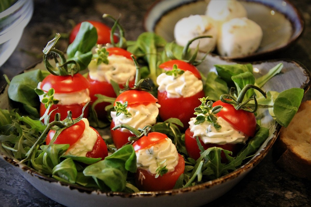 Paradeiser mit Ziegenfrischkäse gefüllt ©Elisabeth Heidegger/LK Niederösterreich