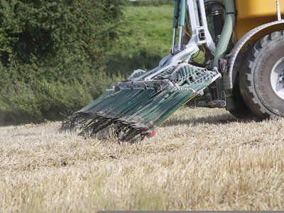 Dünger ausbringen ©pixabay