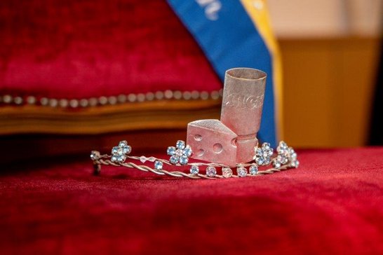 Krone der NÖ Milchprinzessin ©Georg Pomaßl/LK Niederösterreich