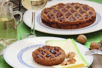 Grammeltorte angerichtet