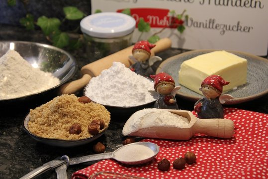 Zutaten Vanillekipferl ©Elisabeth Heidegger/LK Niederösterreich