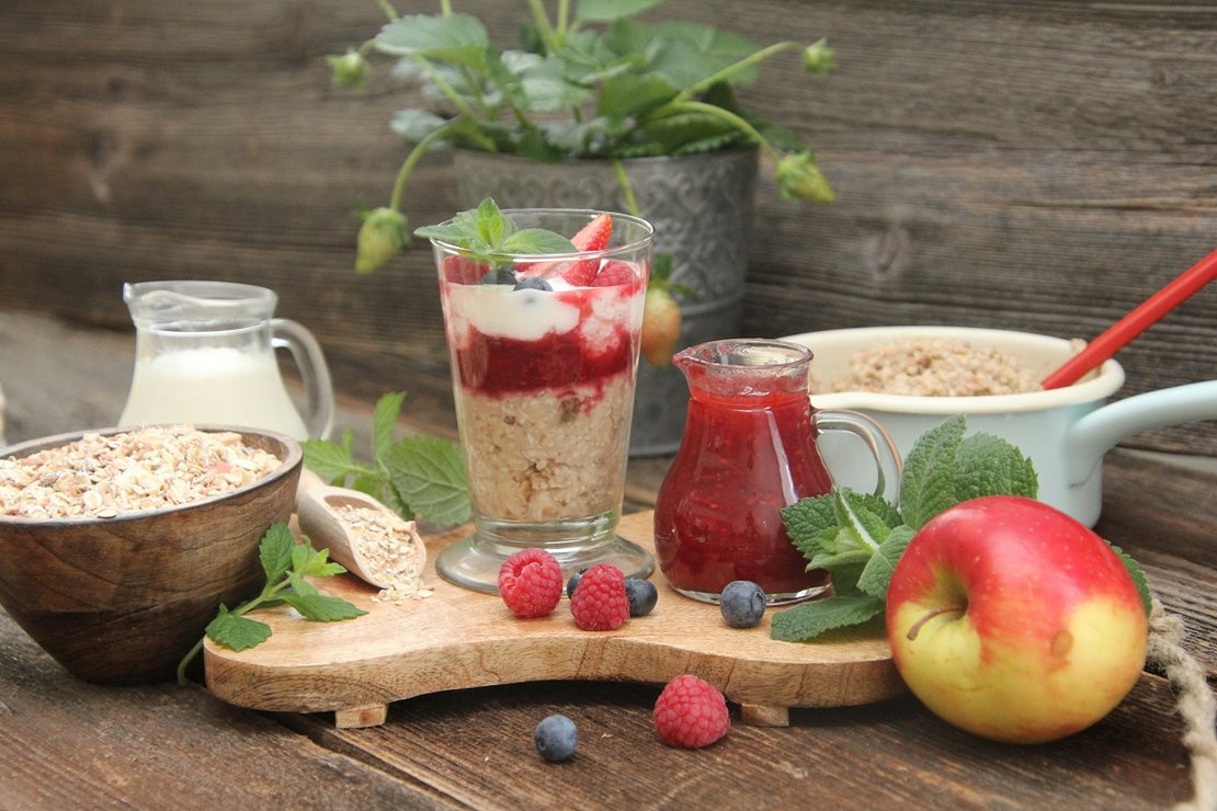 Haferflocken mit frischen Früchten verfeiener ©Elisabeth Heidegger/LK Niederösterreich