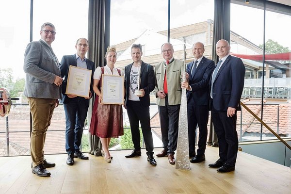 Foto Niederösterreichische Landesweinprämierung mit Weingut des Jahres 2021 ©Leonardo Ramirez/LK Niederösterreich