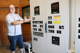 Überwachungszentrale des Geflügelmastbetriebs Schlögelhofer. ©Paula Pöchlauer-Kozel/LK Niederösterreich