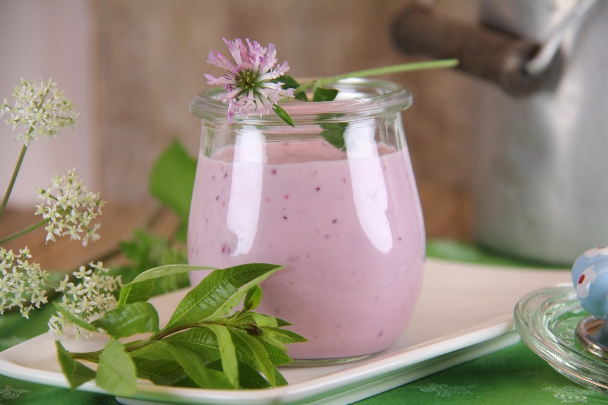 Fruchtjoghurt im Glas