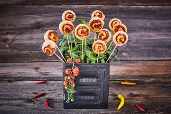 Pizzaschnecken am Spieß