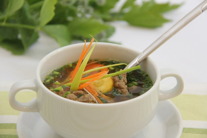 Rindssuppe mit Einlage ©Elisabeth Heidegger/LK Niederösterreich