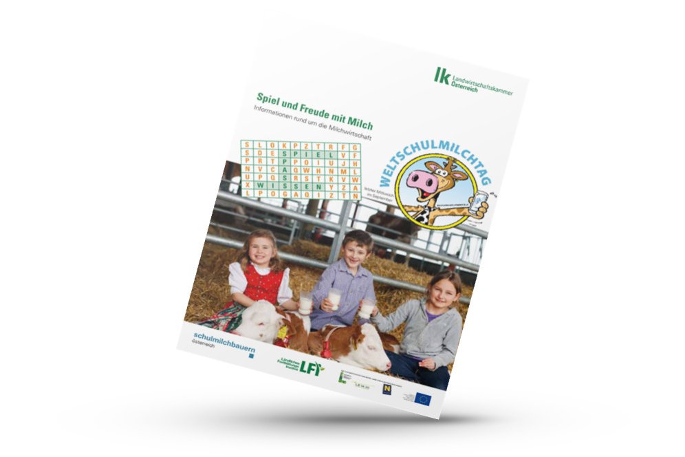 Mockup von Broschüre Spiel und Freude mit Milch der Landwirtschaftskammer Österreich von LFI, Schulmilchbauern, dem Land NÖ und dem BMLRT