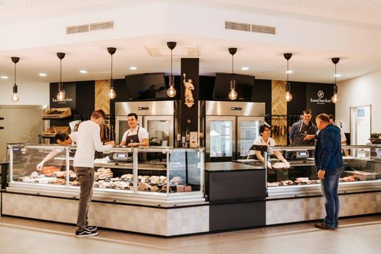 Die ganze Familie hilft mit, wenn es darum geht die Wünsche der Kunden zu erfüllen.