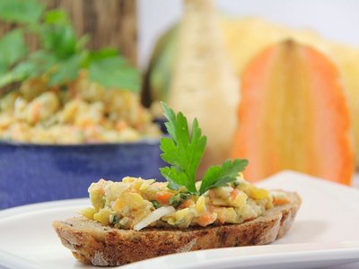 Suppengemüseaufstrich aus Wintergemüse