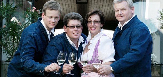 Weingut Josef Wölflinger Titelbild