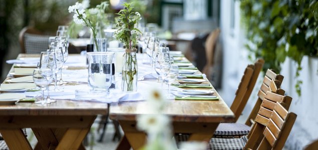 Heuriger Spaetrot Titelbild